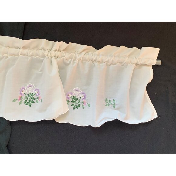 Vintage Floral Embroidered Valance Curtain 66"Wx10"L with Purple & Green Flowers - Picture 6 of 8